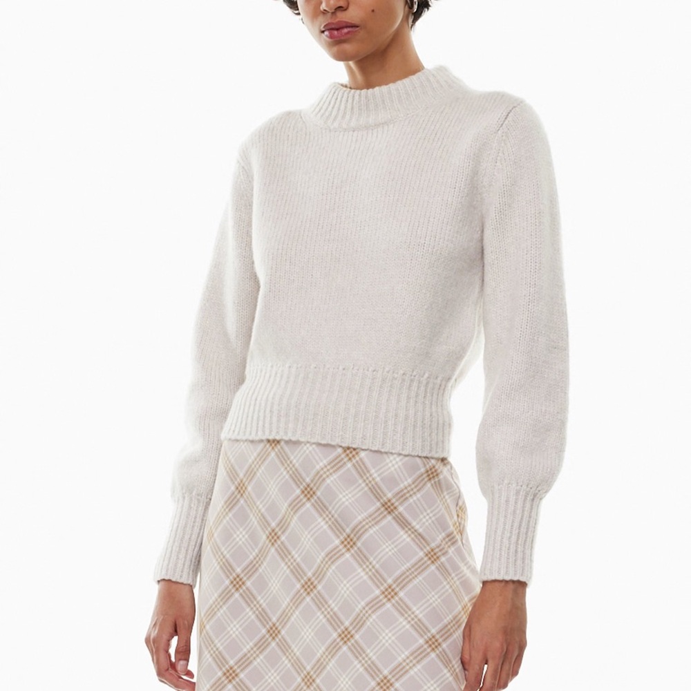 Aritzia Wilfred Arletty Sweater in Cream Size Small